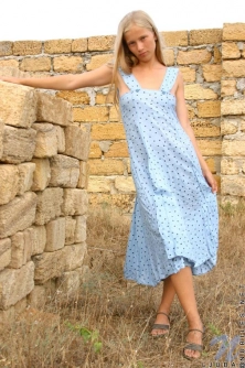 Sundress - Pic 1