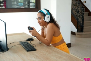 My Step Sis Is A Gamer Girl - Pic 9